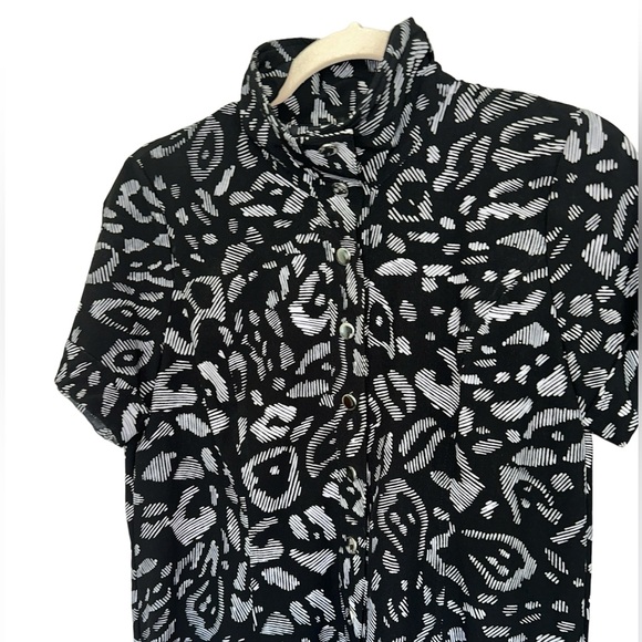 Chicos Sheath Dress pockets black white psychedelic animal print size .5 or sz 6 - Picture 4 of 11